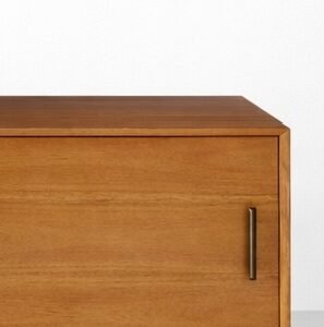 uren teakwood media console details