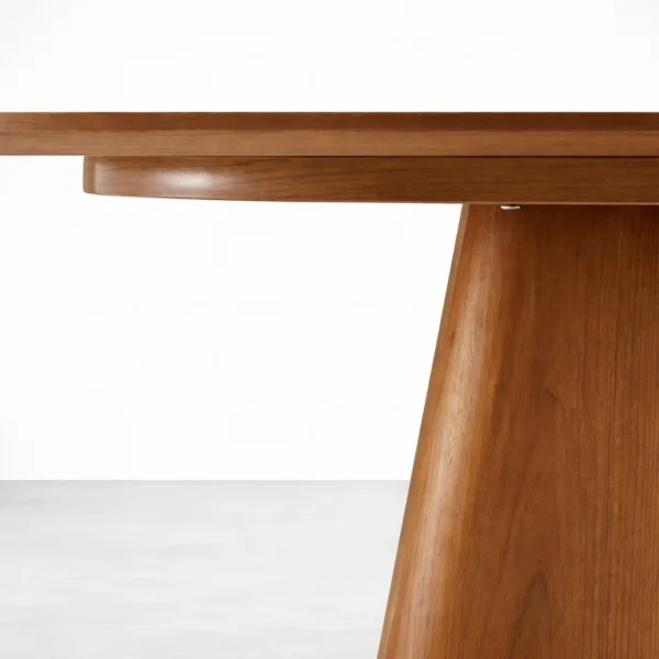 Side profile detail of Nivora solid teakwood oval dining table